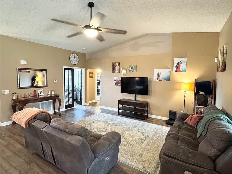9909 S Trace Rd — Photo 6