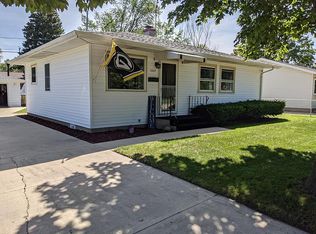 1809 84th Pl, Kenosha, WI 53143