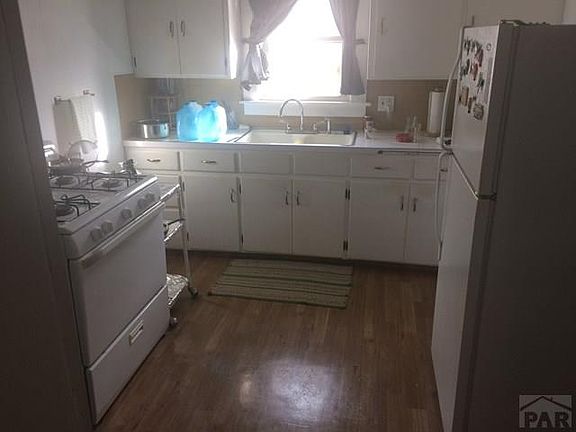 4th image of 1002 Grace Ave