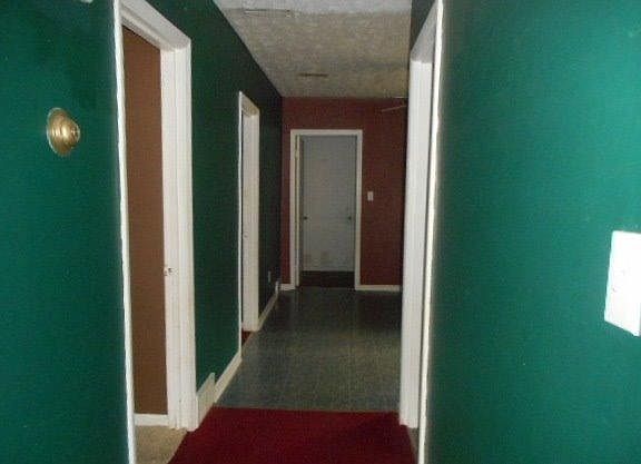5th image of 102 Marne Ave