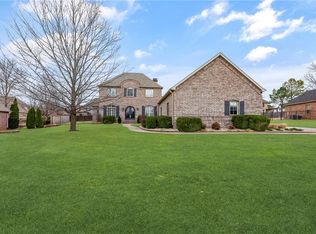 1992 Balmoral Ave, Springdale, AR 72764