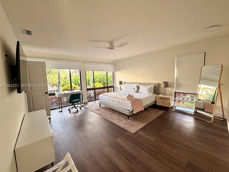 636 Hibiscus Dr — Photo 36