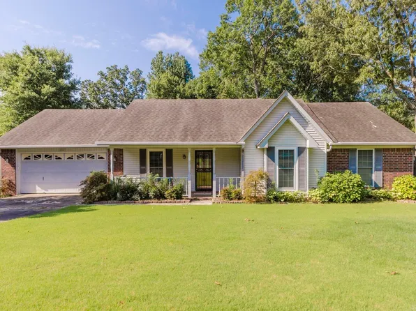 2311 Raintree Dr, Bryant, AR 72022