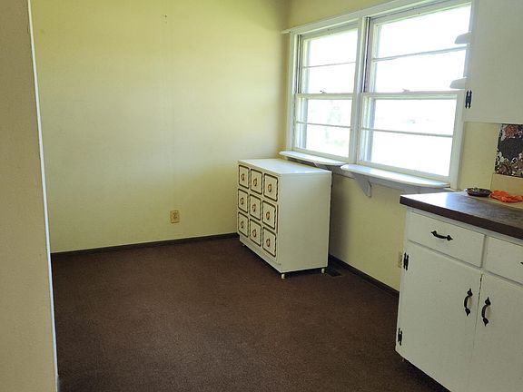5th image of 4016 Bay City Rd