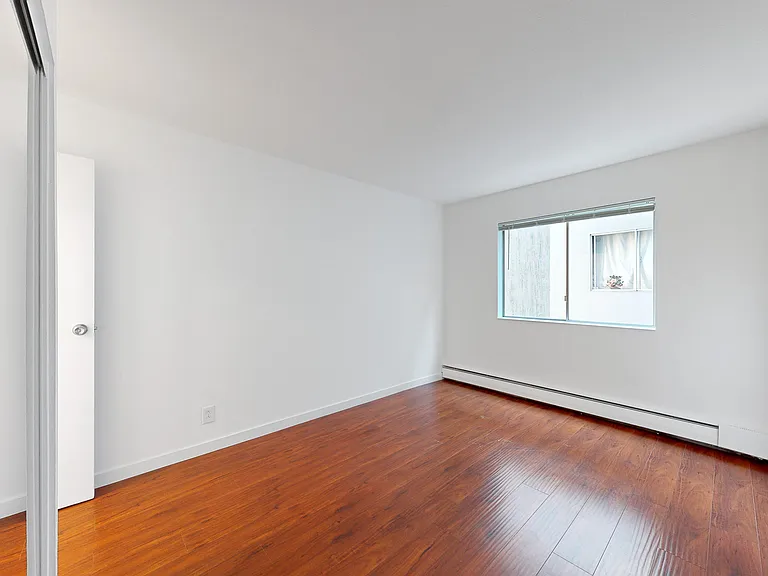 753 Green St #1E — Photo 6