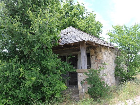 4th image of 16756 E State Highway 6