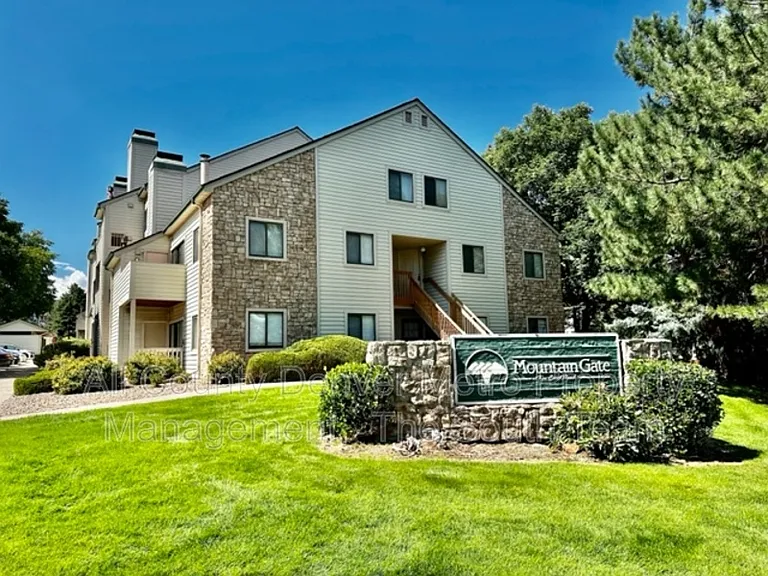 7379 S Gore Range Rd #207 — Photo 4