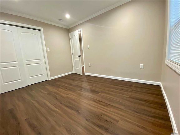 4th image of 214 Division Ave