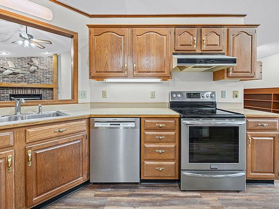 5th image of 3502 Ashwood Ct