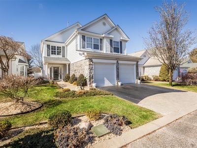 34 Julia Circle, Middle Island, NY, 11953