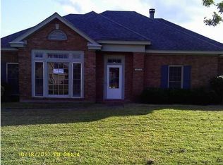 2320 Old Creek Rd, Montgomery, AL 36117