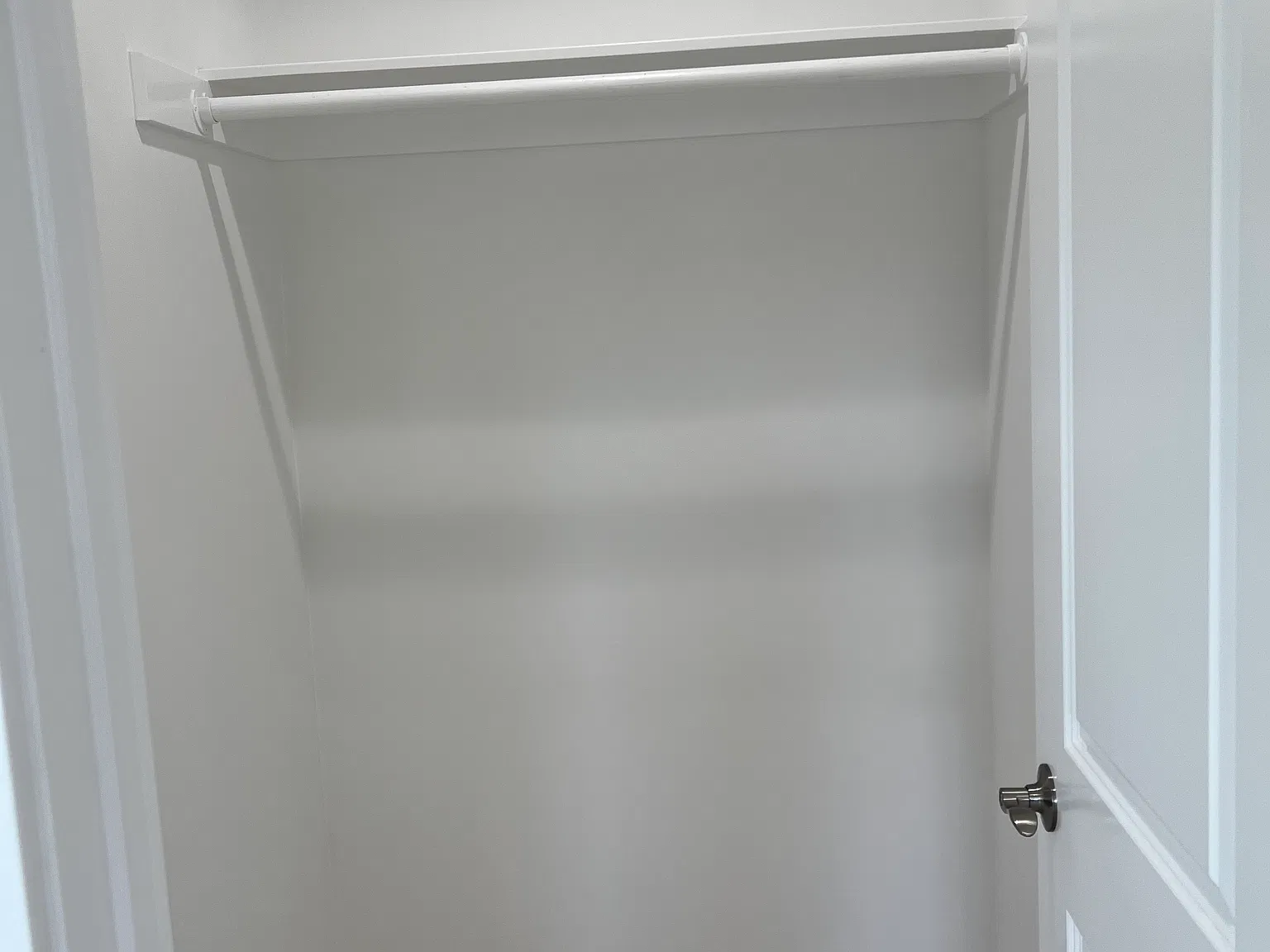 2 bed, 800 sqft, $2,900 — Photo 4