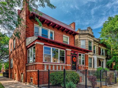 6958 S King Dr, Chicago, IL, 60637