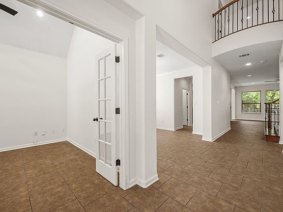 3rd image of 12609 Calistoga Way