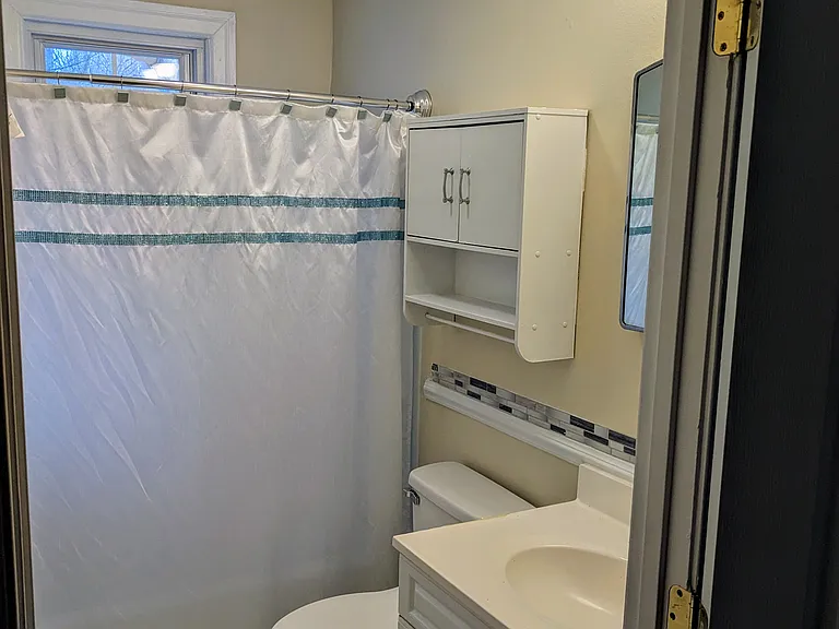 4668 Fairmont Ave — Photo 35
