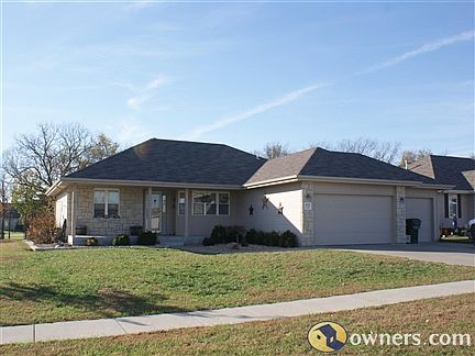 3BR, 2BA, 3 Car Garage Home