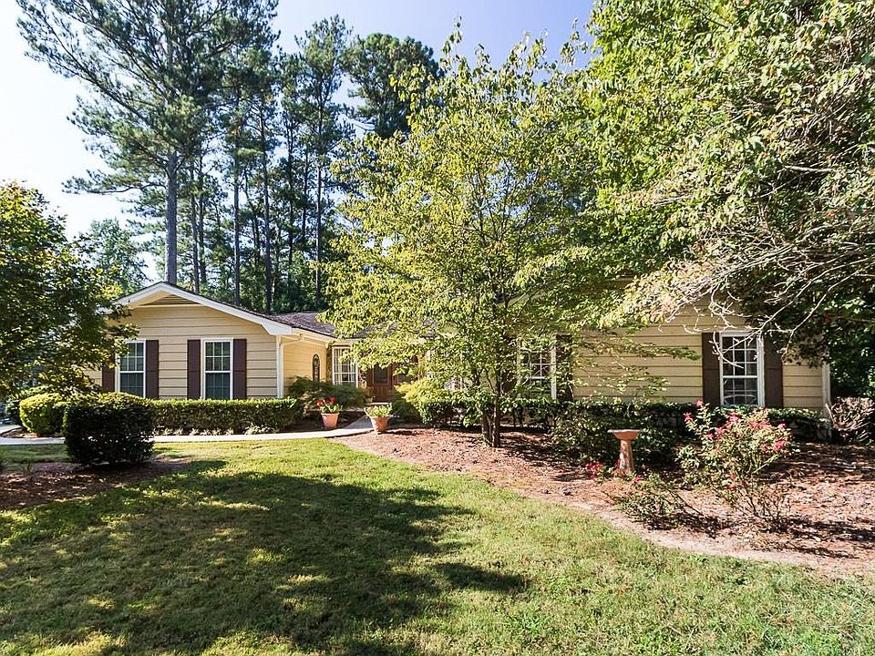 1st image of 5214 Waterford Dr