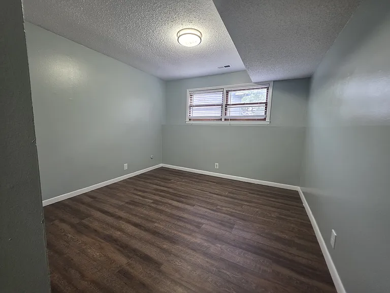 448 Grandview Ter #2 — Photo 3
