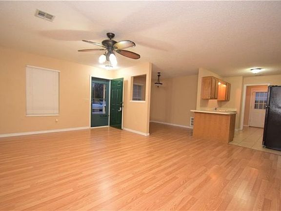 2nd image of 2506 SE 3rd St