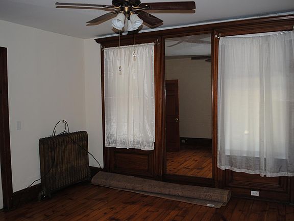 2nd image of 15 Park St #1A