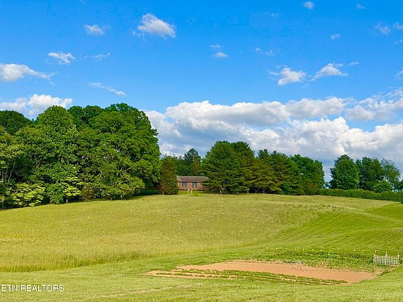 60th image of 1710 Murphy Myers Rd