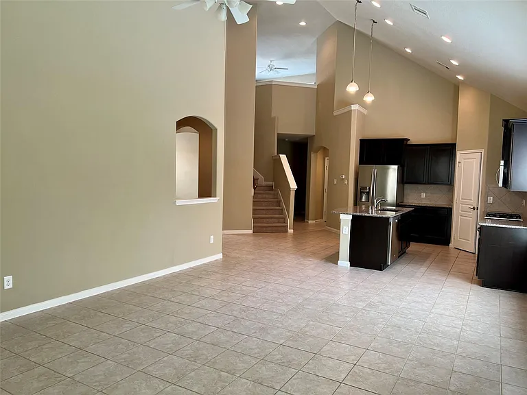6418 Burgess Heights Ln — Photo 3