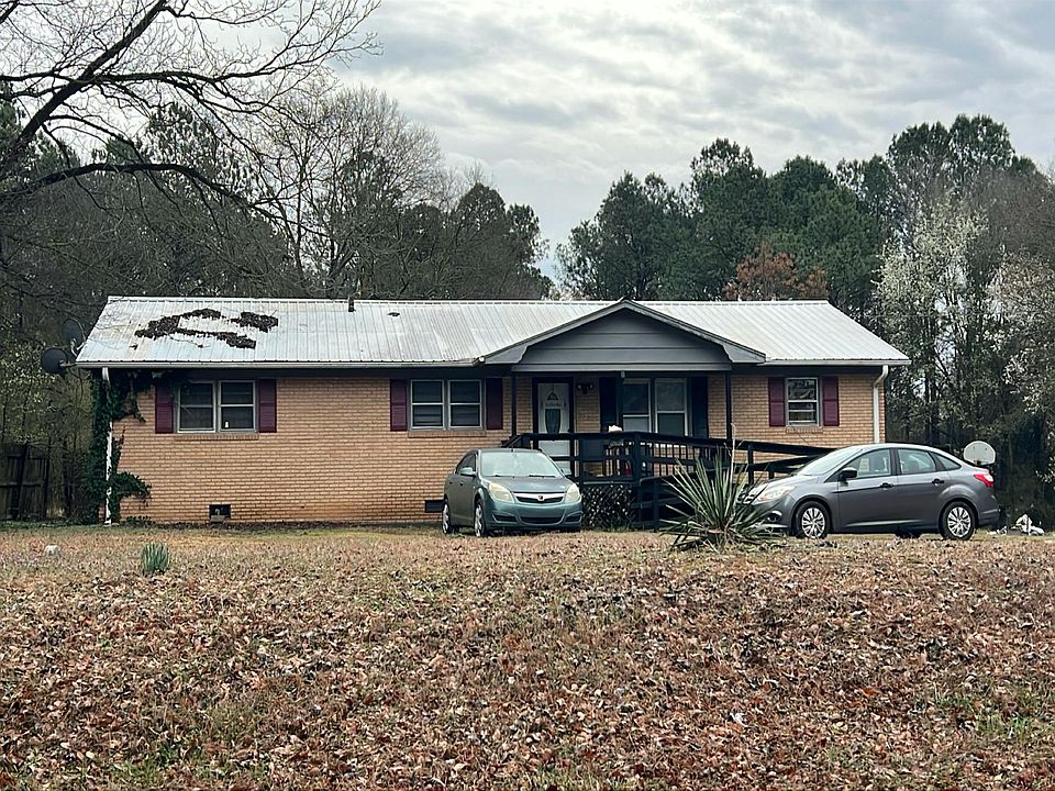 1st image of 2568 Clark Rd