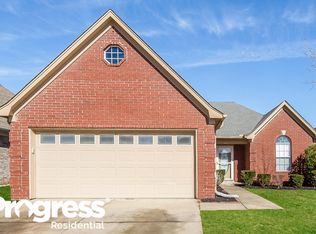 9900 Wynngate Dr, Olive Branch, MS 38654