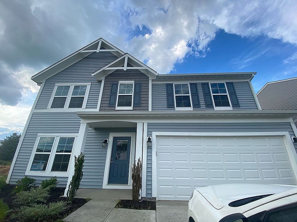 1st image of 599 Birchwood Cir