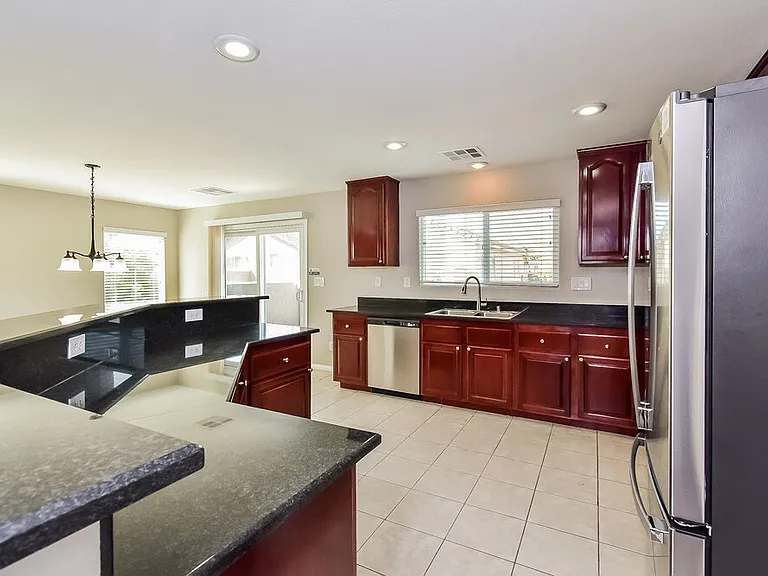 5304 Welch Valley Ave — Photo 6