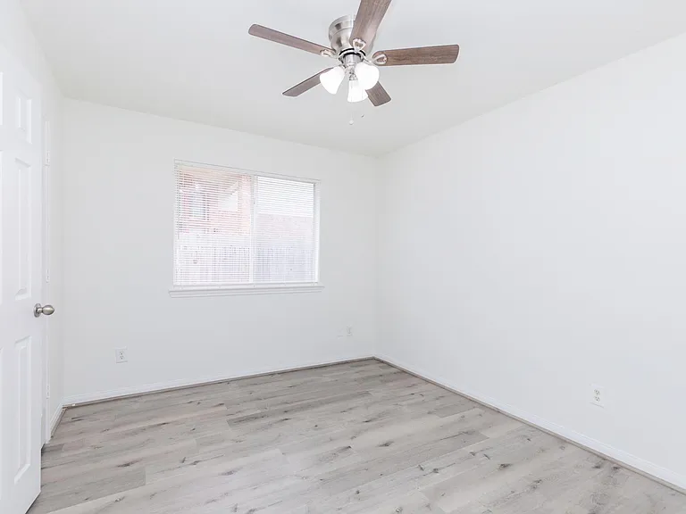 16307 Goanna Ct — Photo 31