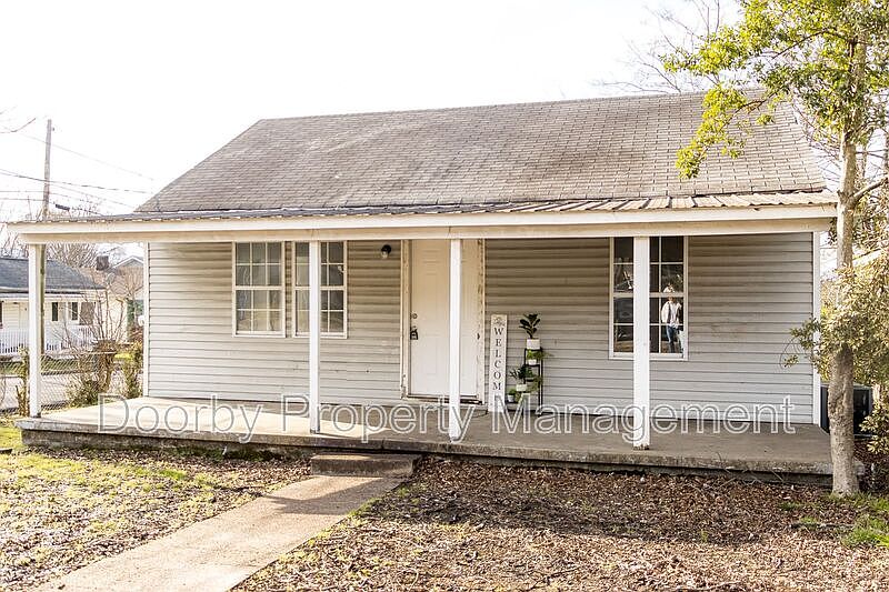 1st image of 4219 13th Ave