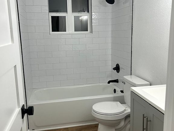 5th image of 506 N Washington Ave