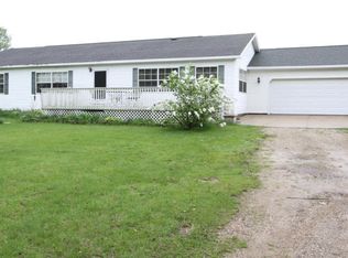 1221 14th St, Otsego, MI 49078