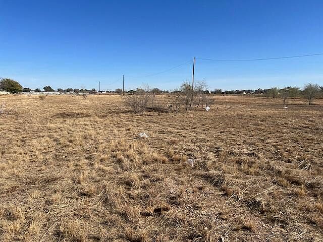 1st image of 4002 N Interstate Highway 27