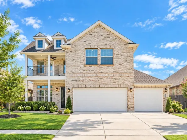 6710 Coral Hollow Dr, Baytown, TX 77521