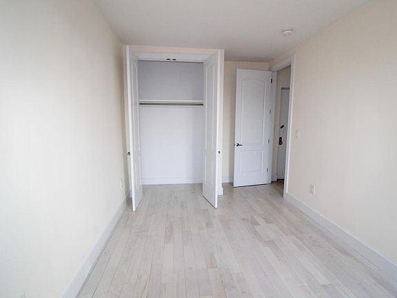 4th image of 1115 Union St