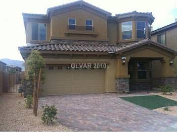 1st image of 41 Peak Villa Dr