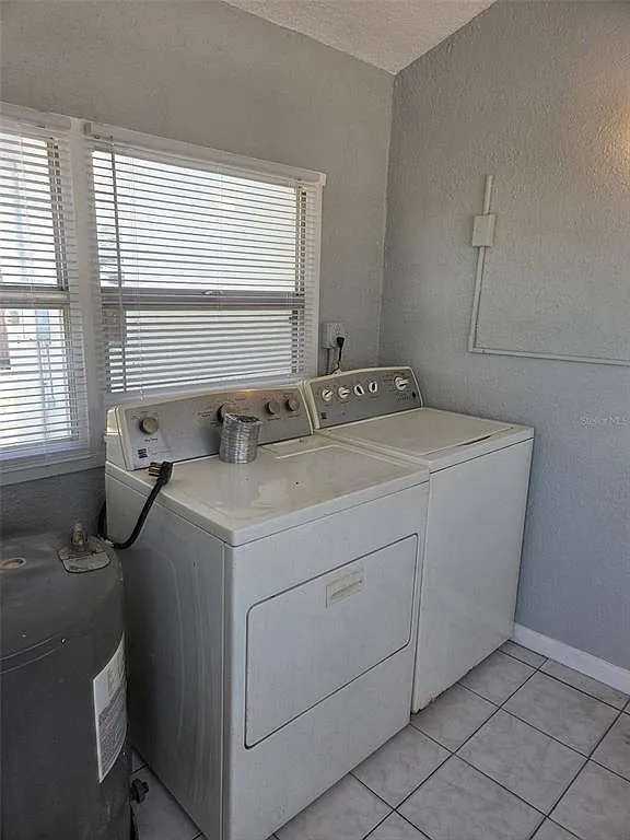 2 bed, 1.0 bath, 757 sqft, $1,700 — Photo 4