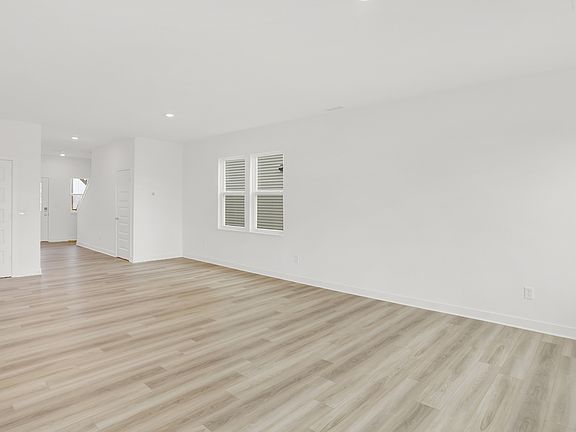 4th image of 4525 Branower St