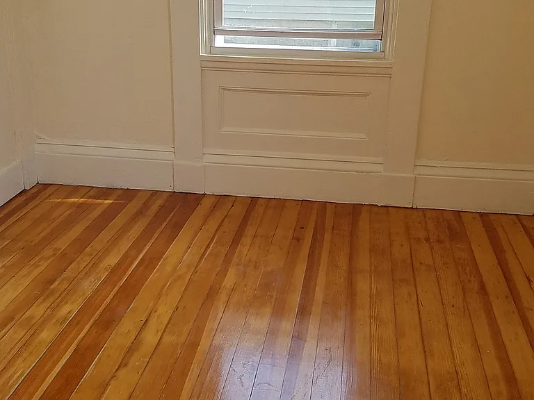 44 Chestnut St #1 — Photo 3