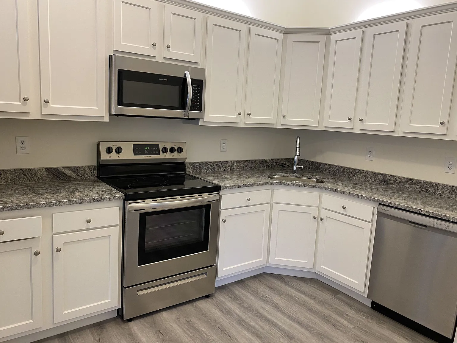 175 Troy Schenectady Road — Photo 1