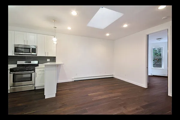 Rented by Corcoran | media 22