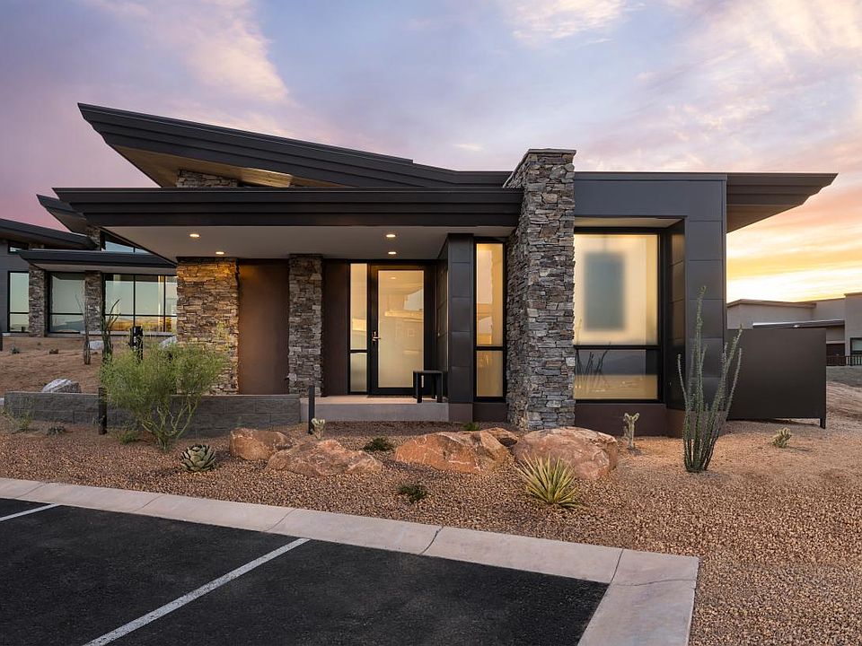 Amethyst Cottage Front Exterior