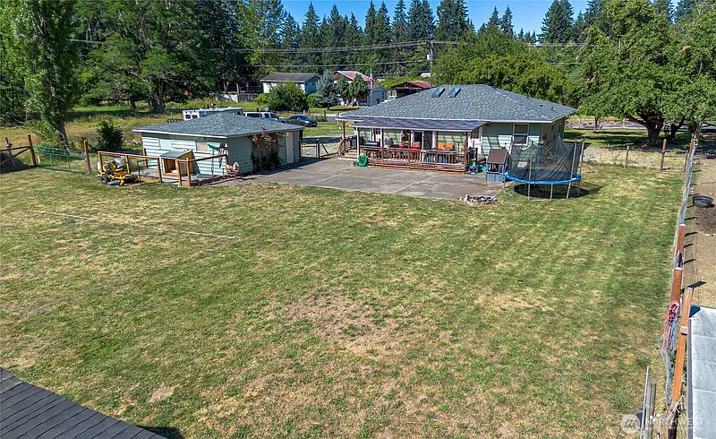 3rd image of 30209 144th Avenue E