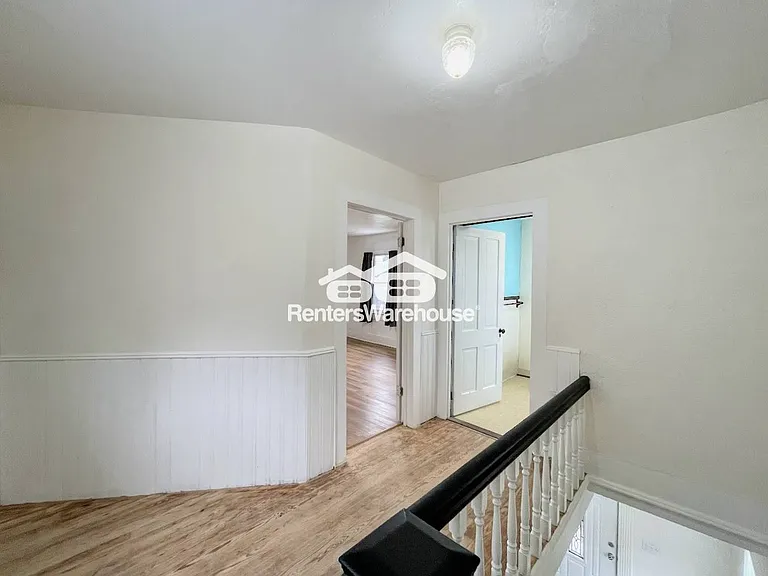315 Highland Ave — Photo 16