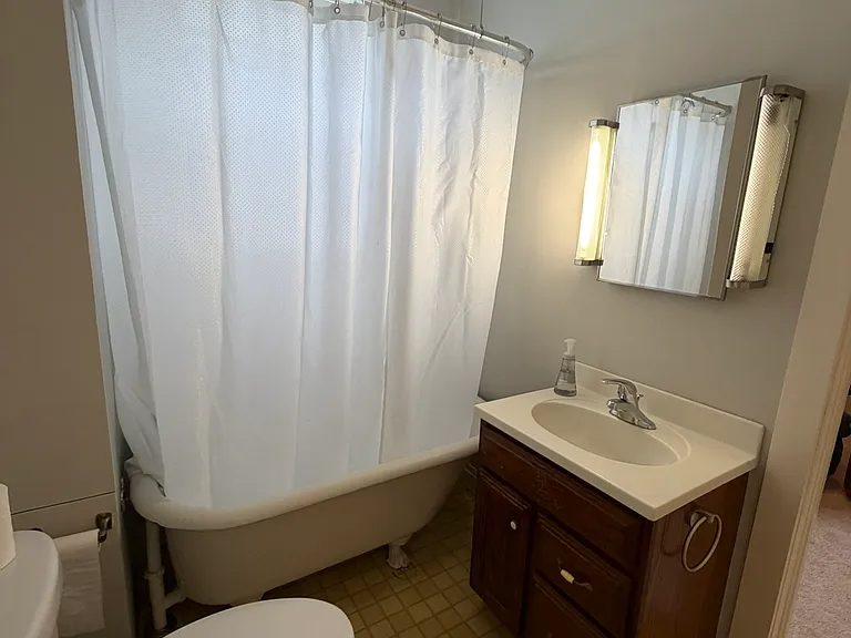 1st floor full bathroom with claw tub.
