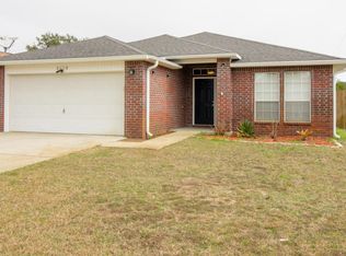 2118 Durell Ln, Navarre, FL 32566