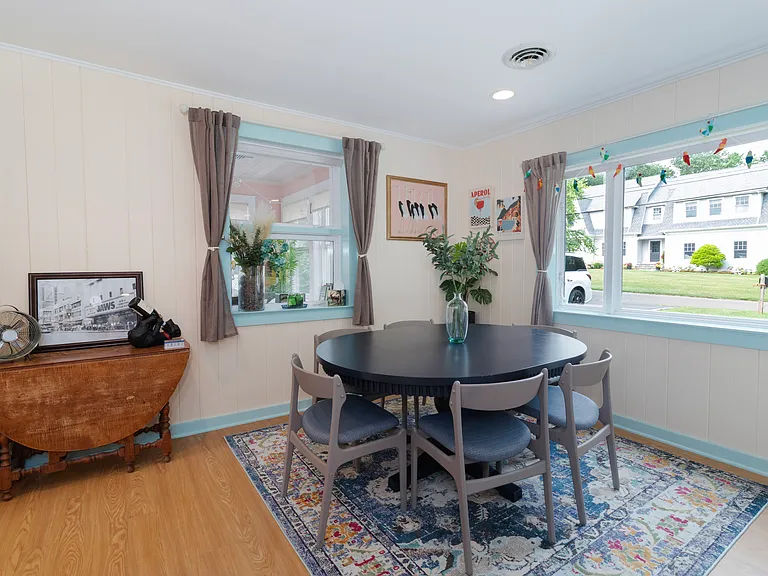 24 Hamilton Dr — Photo 10