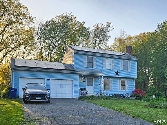 2nd image of 18 Chelsea Lane